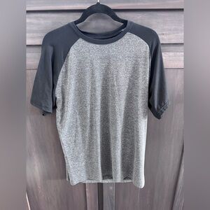 Men's 01.Algo Large Gray and Black Raglan T-Shirt